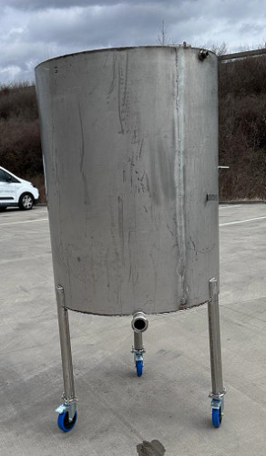 4203 Nerezová nádrž 600 litrov na kolieskách - image